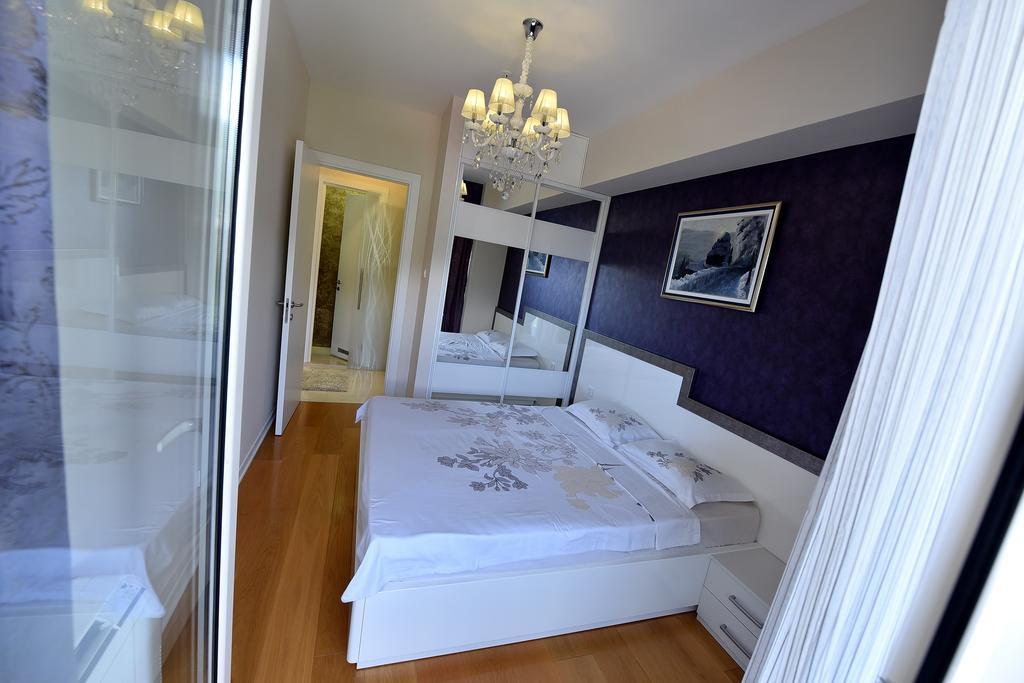Luxury Apartments Mia Budva Buitenkant foto