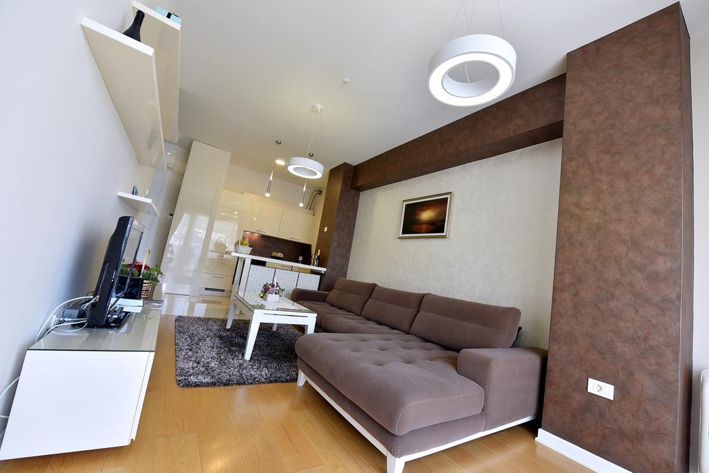Luxury Apartments Mia Budva Buitenkant foto
