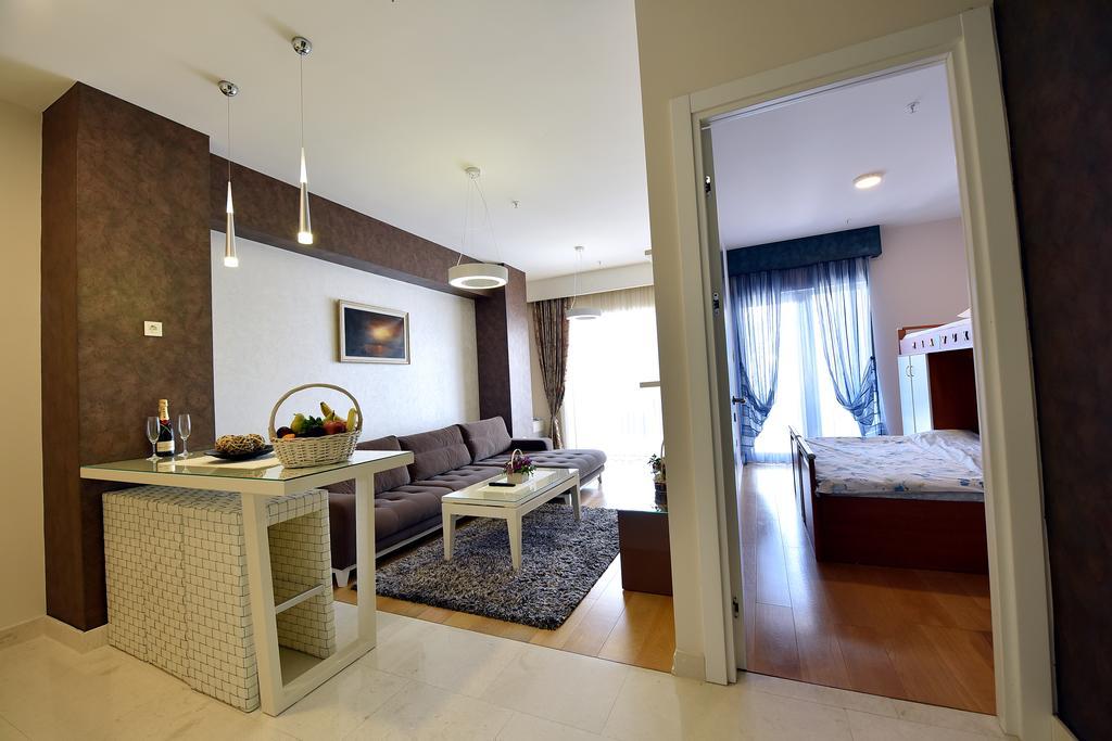 Luxury Apartments Mia Budva Buitenkant foto