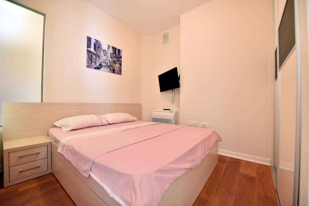 Luxury Apartments Mia Budva Buitenkant foto